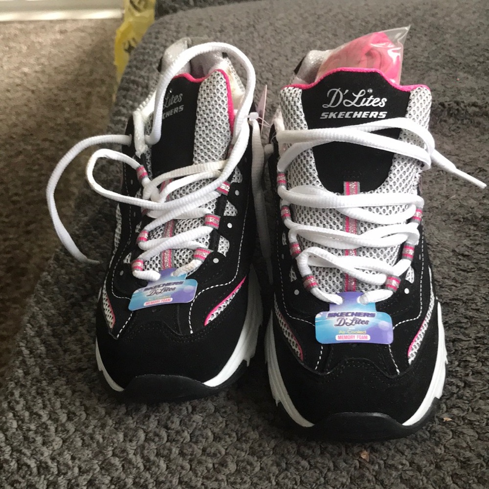 D’Lites Skechers